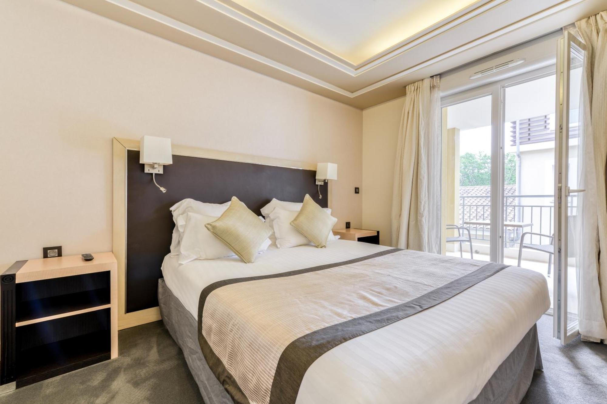 Zenitude Hotel La Valadiere, Ascend Hotel Collection Juvignac Luaran gambar